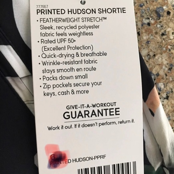 🌸ATHLETA PAPER FLOWERS PRINTED HUDSON SHORTIE-12🌸 - Picture 11 of 12